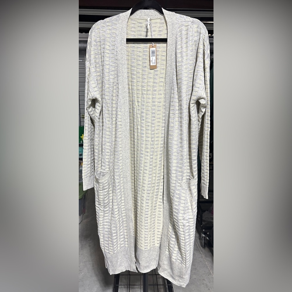Hello Nite | Glow Cardigan